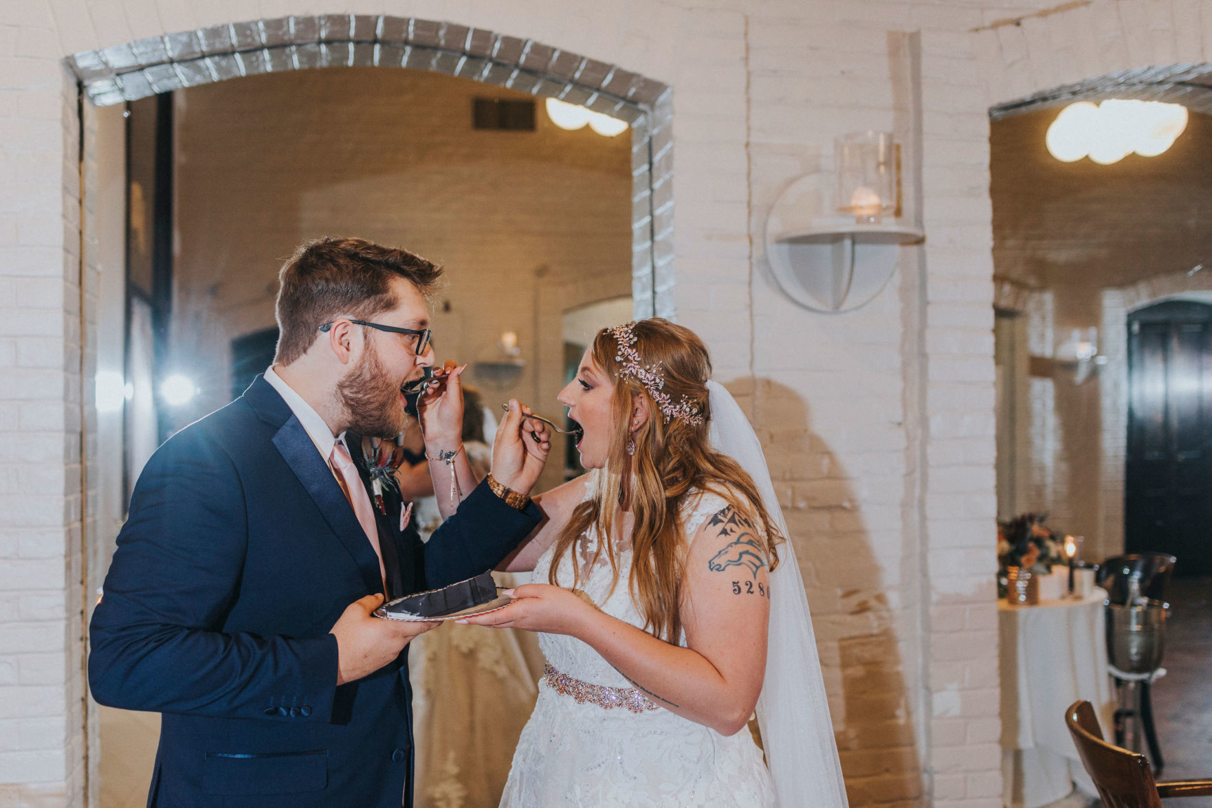 186-omaha-midwest-nebraska-elopement-wedding-amazing-photography-tiny-luxe.jpg
